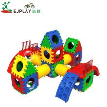 Multi- Functional Plastic Outdoor Fun Playground Small plastic slide, kids indoor and outdoor slides